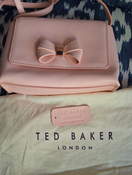 Ted Baker Handbags - Ted Baker Pink Bow Crossbody Bag